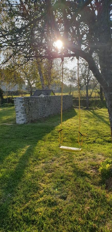 Charming Cottage Du Marais Dday Omaha Beach Canchy  Exterior photo